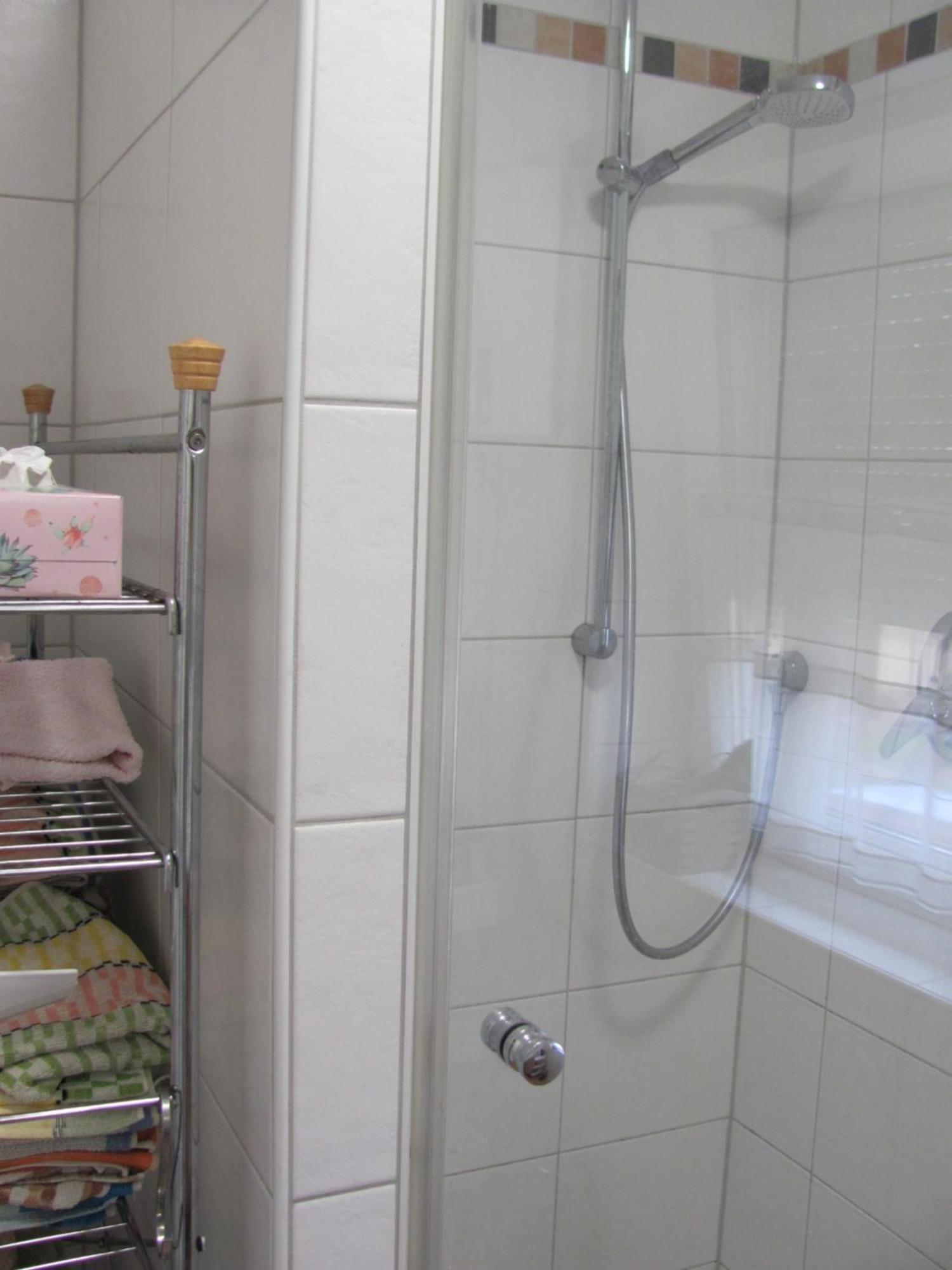 #3 Gemuetliches Ruhiges Zimmer Gartenblick, Gemeinschaftsbad W-Lan Airport Nah Gelegen Mit Late Night Check In Haus Nr 9,5 Trunkelsberg Екстериор снимка